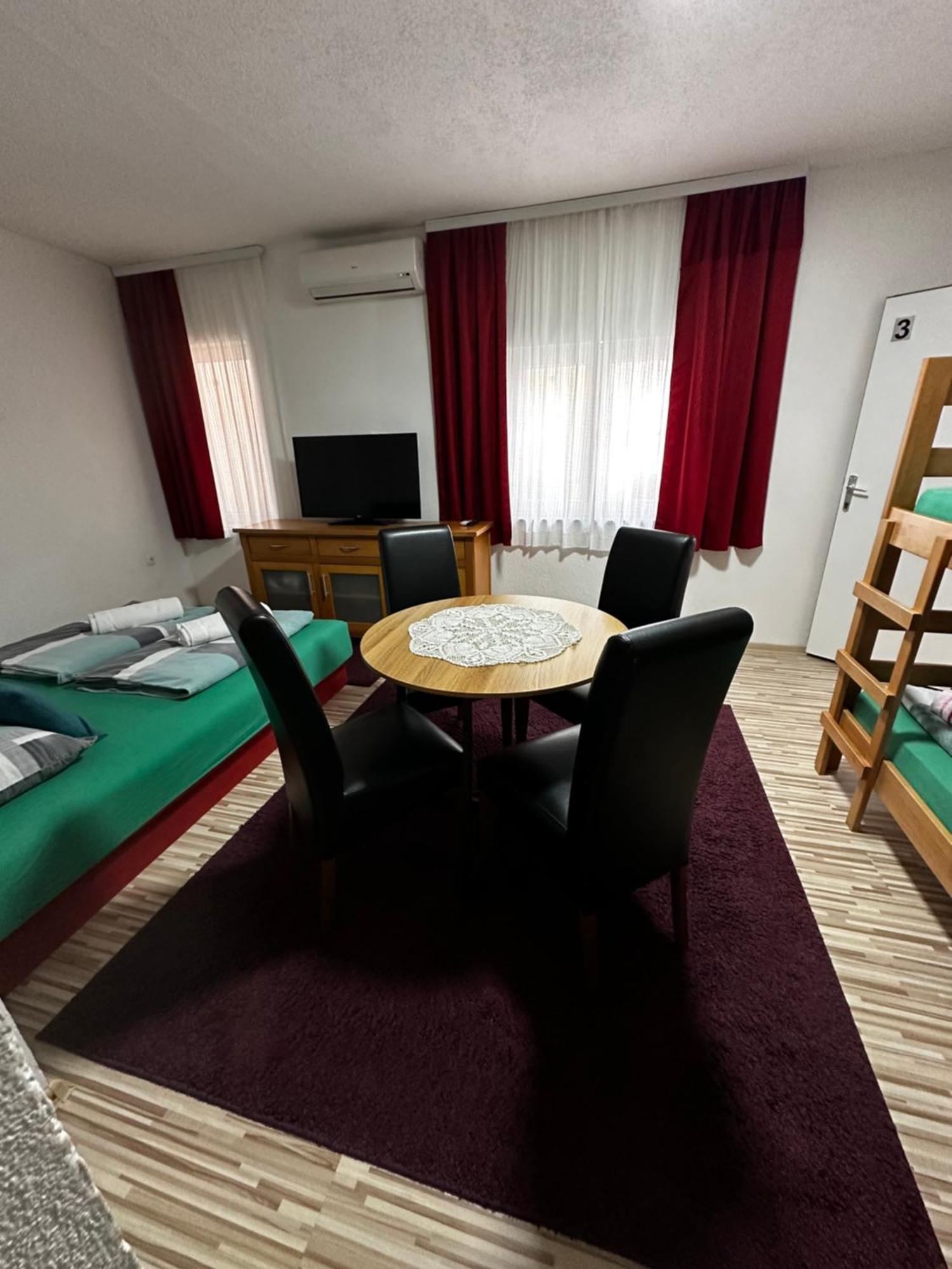 Guest House Nana Mostar Exterior foto