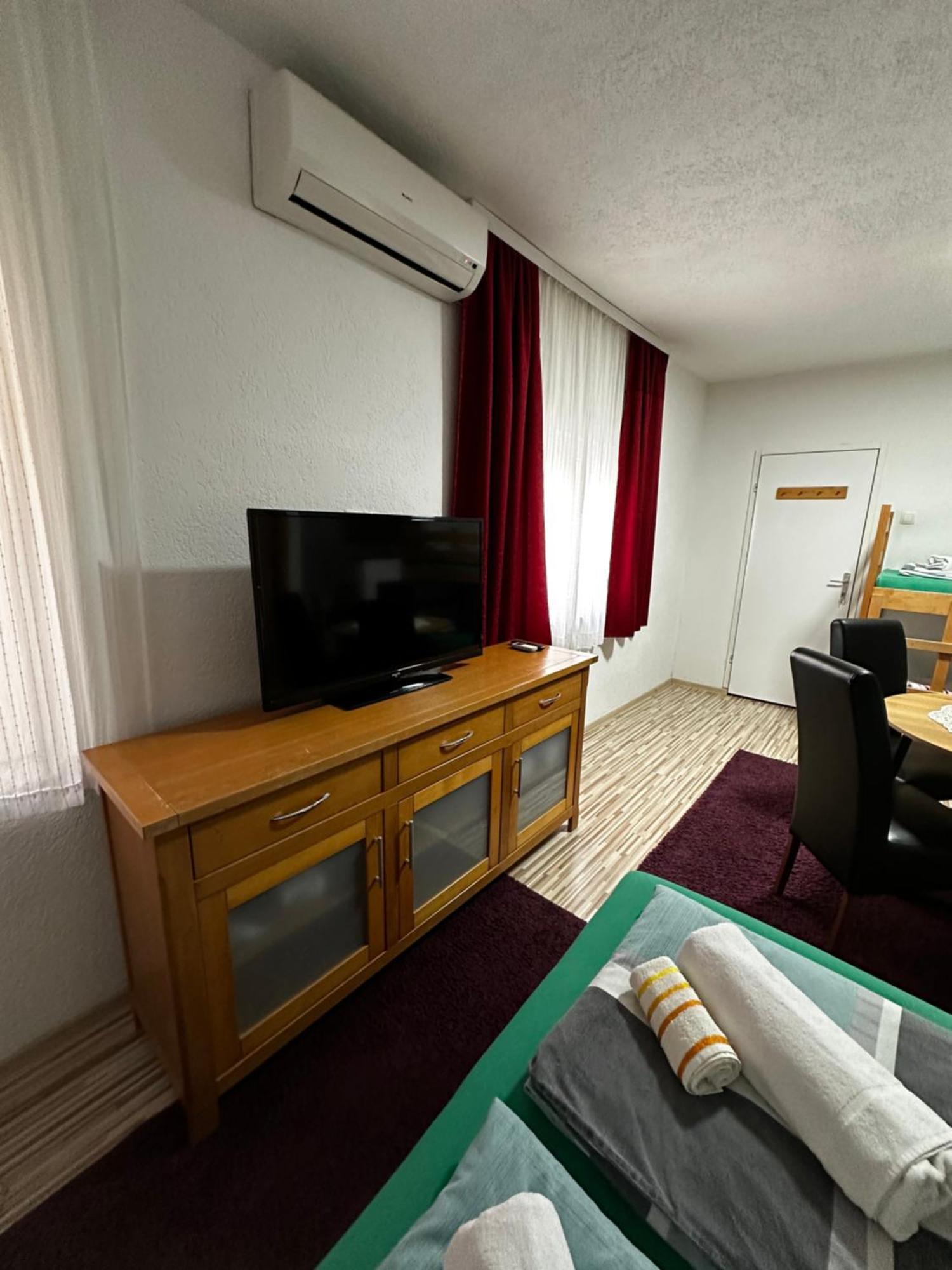 Guest House Nana Mostar Exterior foto