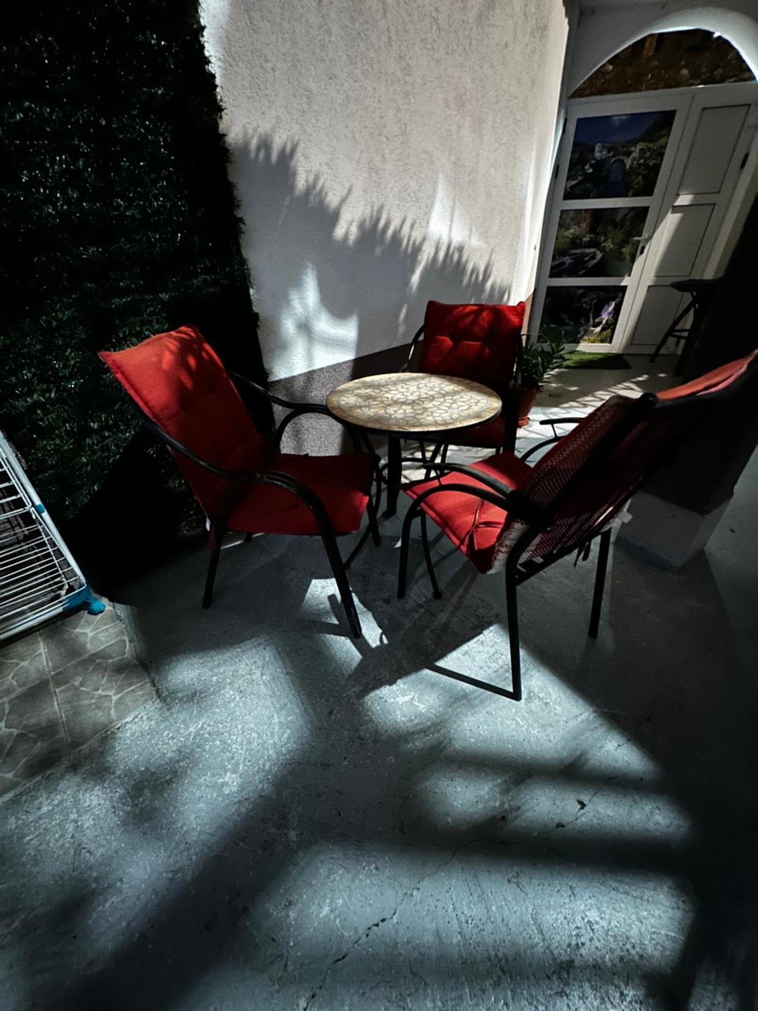 Guest House Nana Mostar Exterior foto