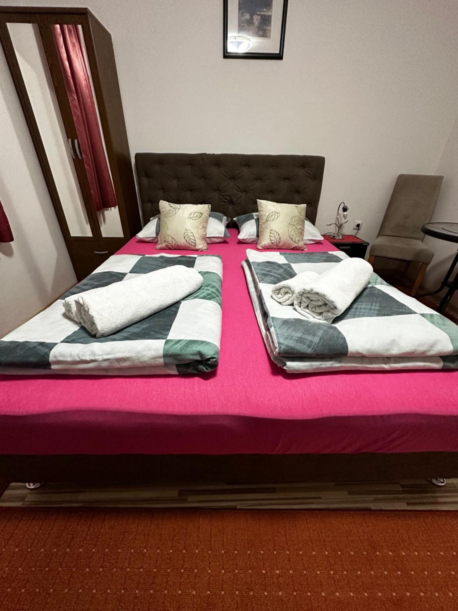 Guest House Nana Mostar Exterior foto